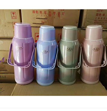 巨联（JULIAN）热水瓶 塑料暖水瓶 保温瓶 3.2L （颜色随机）