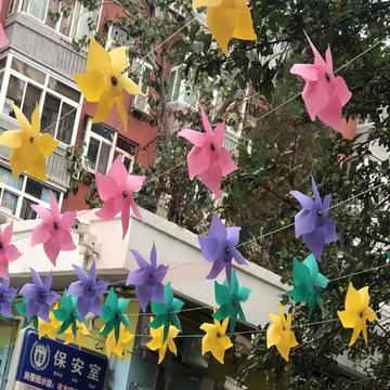 加厚悬挂旋转风车 幼儿园景区装饰串绳风车 地推儿童玩具手工风车