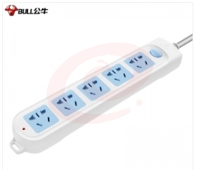 公牛 GN-602 5位3米 总控开关 插座 SKU：YDKJ08932