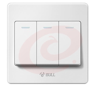 公牛(BULL) 开关插座 G05系列 三开单控开关 86型面板 白色 暗装（5个起售）（可当天配送发货）
