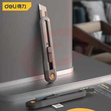 得力(deli) 自锁美工刀壁纸刀