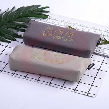 晨光APBN3783笔袋     富贵猫笔袋     倒梯形笔袋     混色笔袋   创意笔袋    单个装