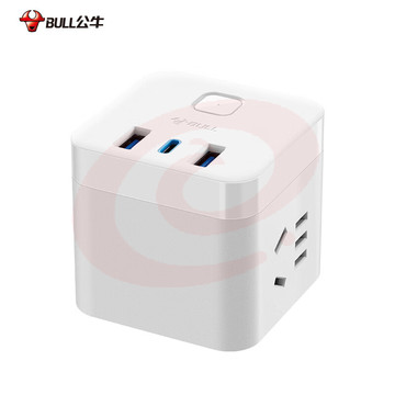 公牛(BULL)20W PD苹果快充魔方插座/插线板/插排/接线板 Type-c口+USB口+3插孔 无线 白色 GNV-UU2203W